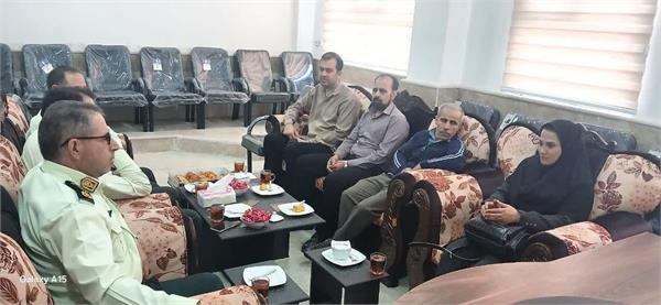 didar-modir-shabake-behdasht-kangavar-ba-police
