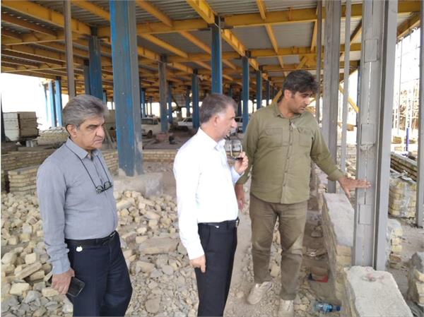 بازدید رئیس دانشگاه علوم پزشکی کرمانشاه از روند اجرای پروژه بیمارستان روانسر