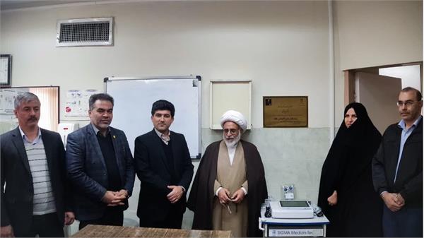 اهدای دستگاه الکتروکاردیوگرافی ۱۲ کاناله به دانشکده