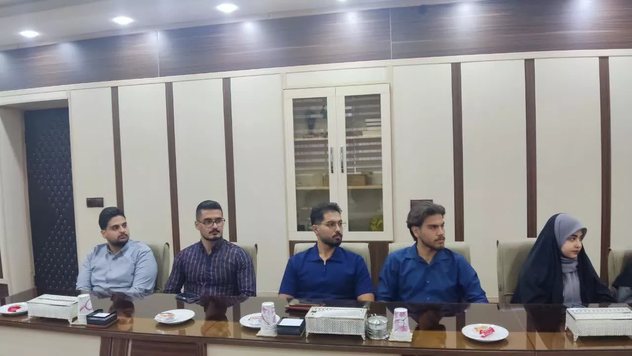 برگزاری نشست صمیمی مسئولان دانشکده با دانشجویان استعداد درخشان3