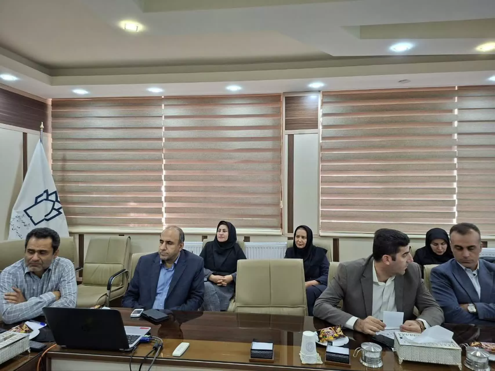 برگزاری نشست هم‌اندیشی3